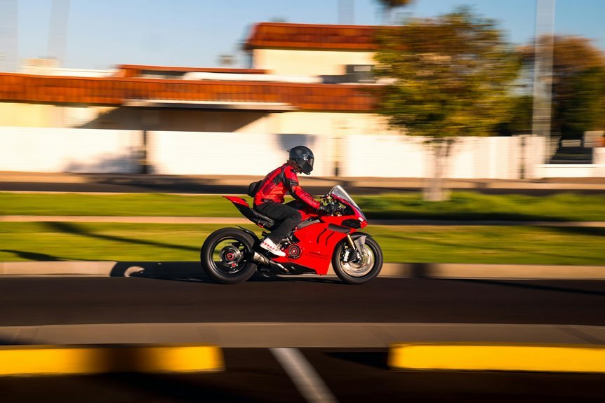 lightweight smart road bike