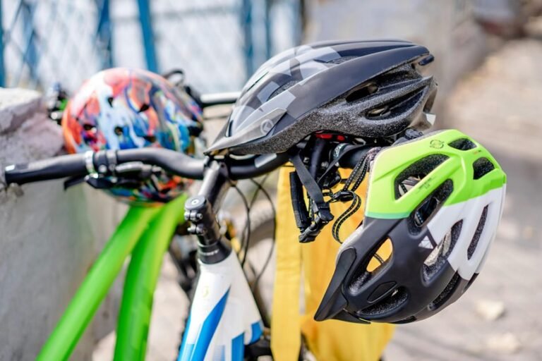 smart bike helmet innovations