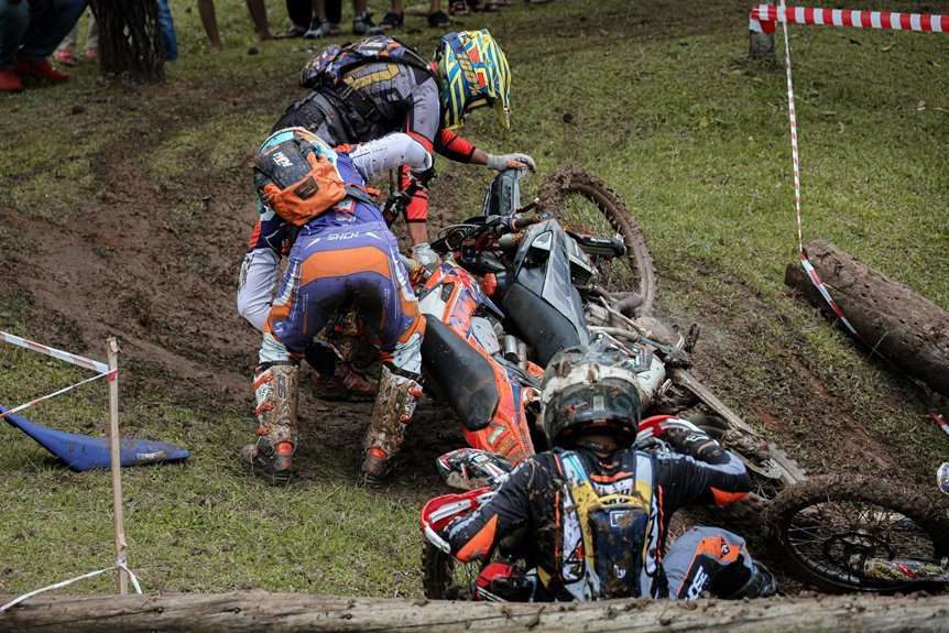 smart helmet crash detection