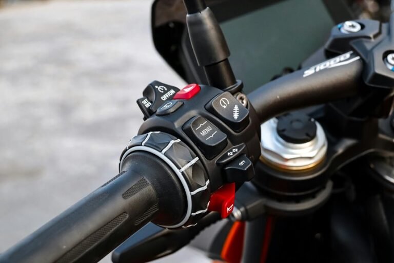 smart mountain bike grips